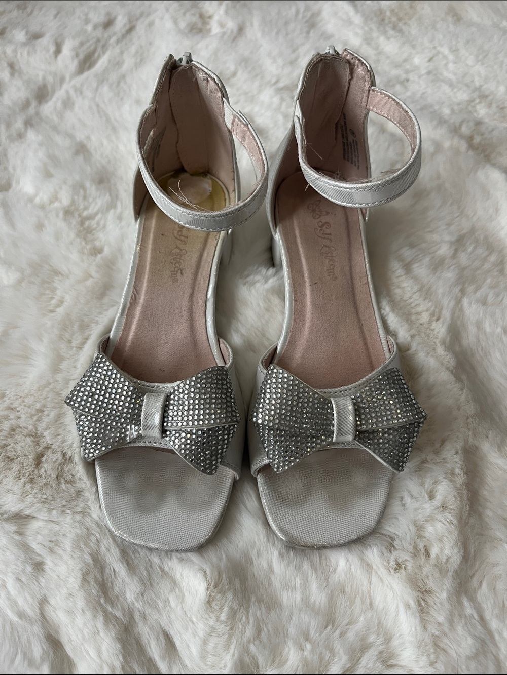 Source Unknown Silver Girls Rhinestone Bow Ankle-Strap Dress Sandals